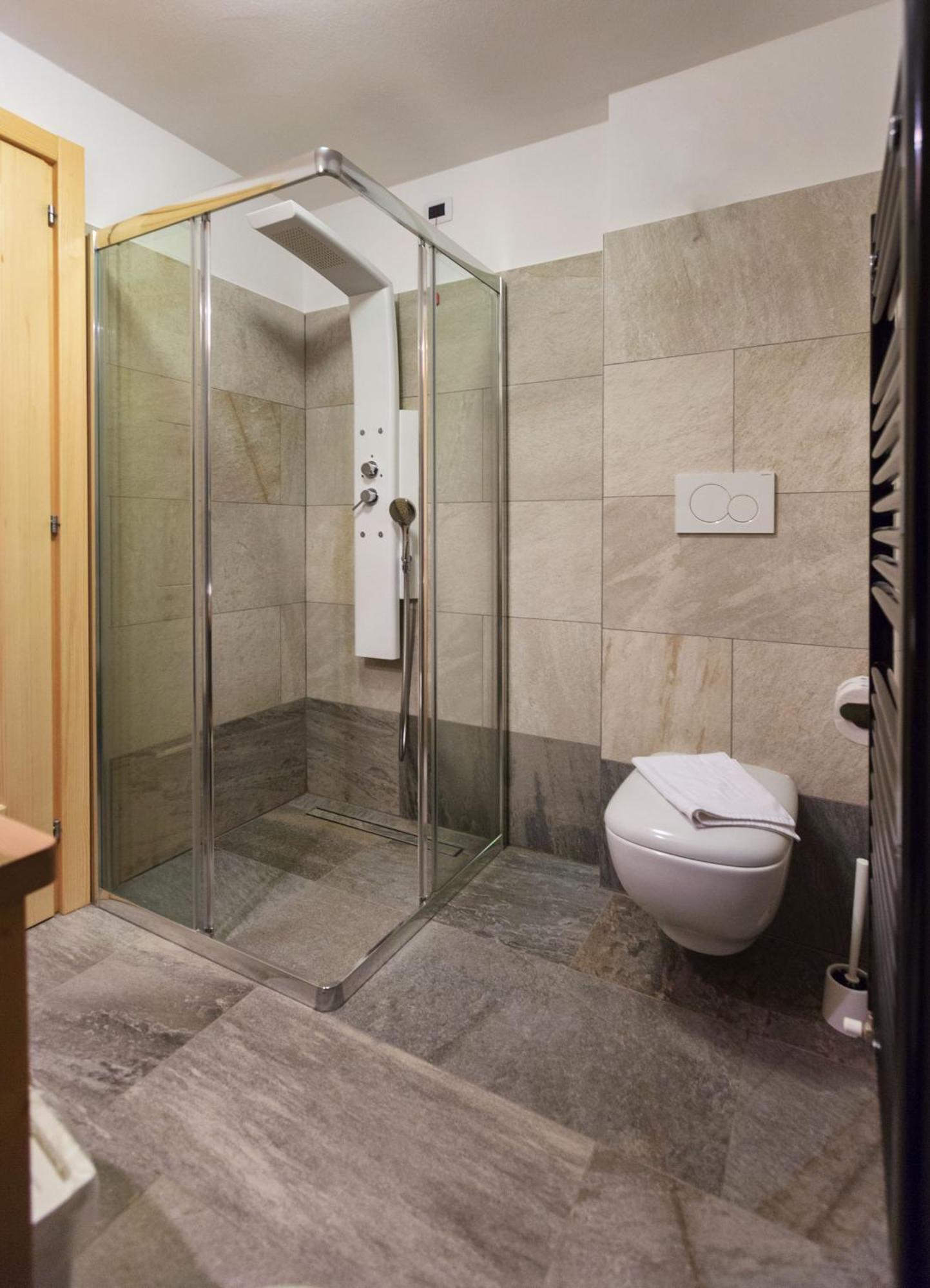 La Marmote Albergo Diffuso Di Paluzza Ronc Extérieur photo